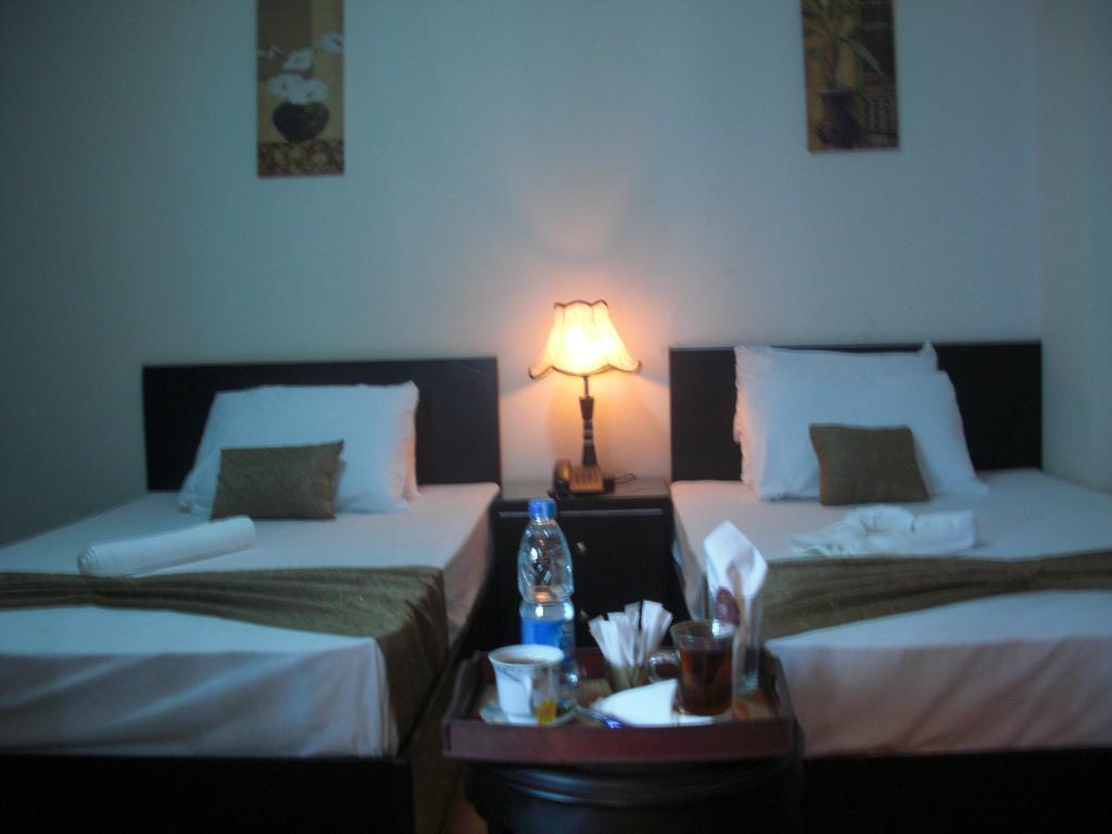 6th of October City Cairo Plaza Guest House מראה חיצוני תמונה
